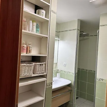 Hradecanka Apartmán *