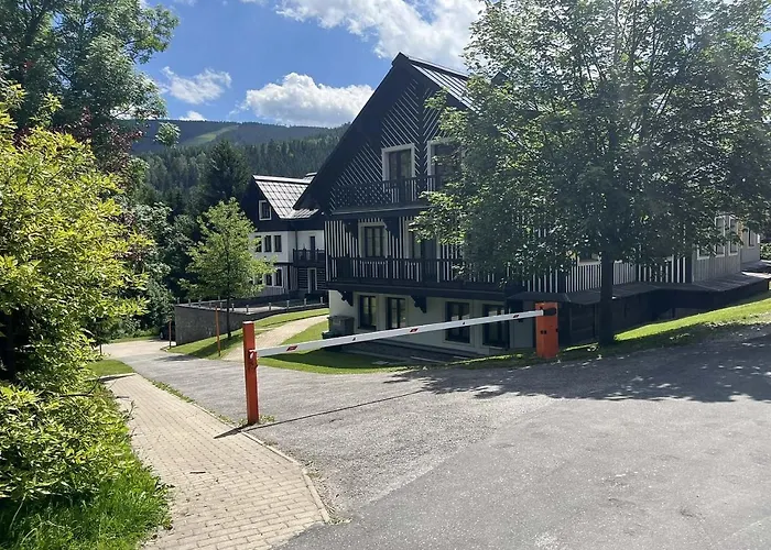 Hradecanka Appartement *
